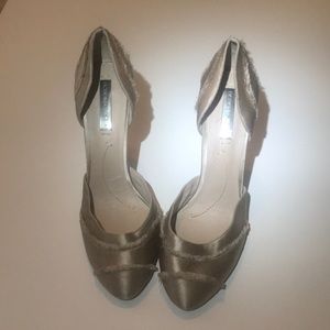 BCBG high heels NWOT